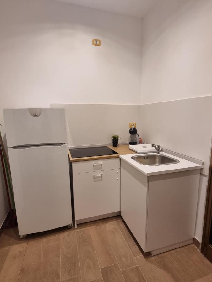 Il Nido Central Flat Барі Екстер'єр фото