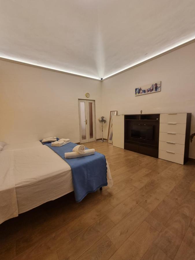 Il Nido Central Flat Барі Екстер'єр фото