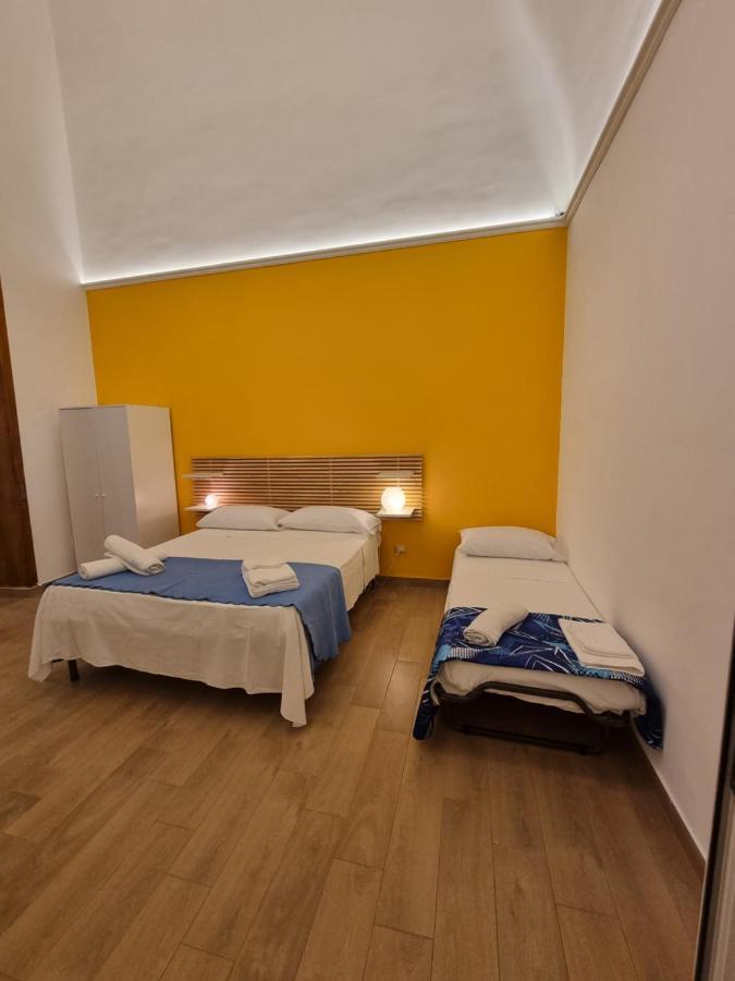 Il Nido Central Flat Барі Екстер'єр фото