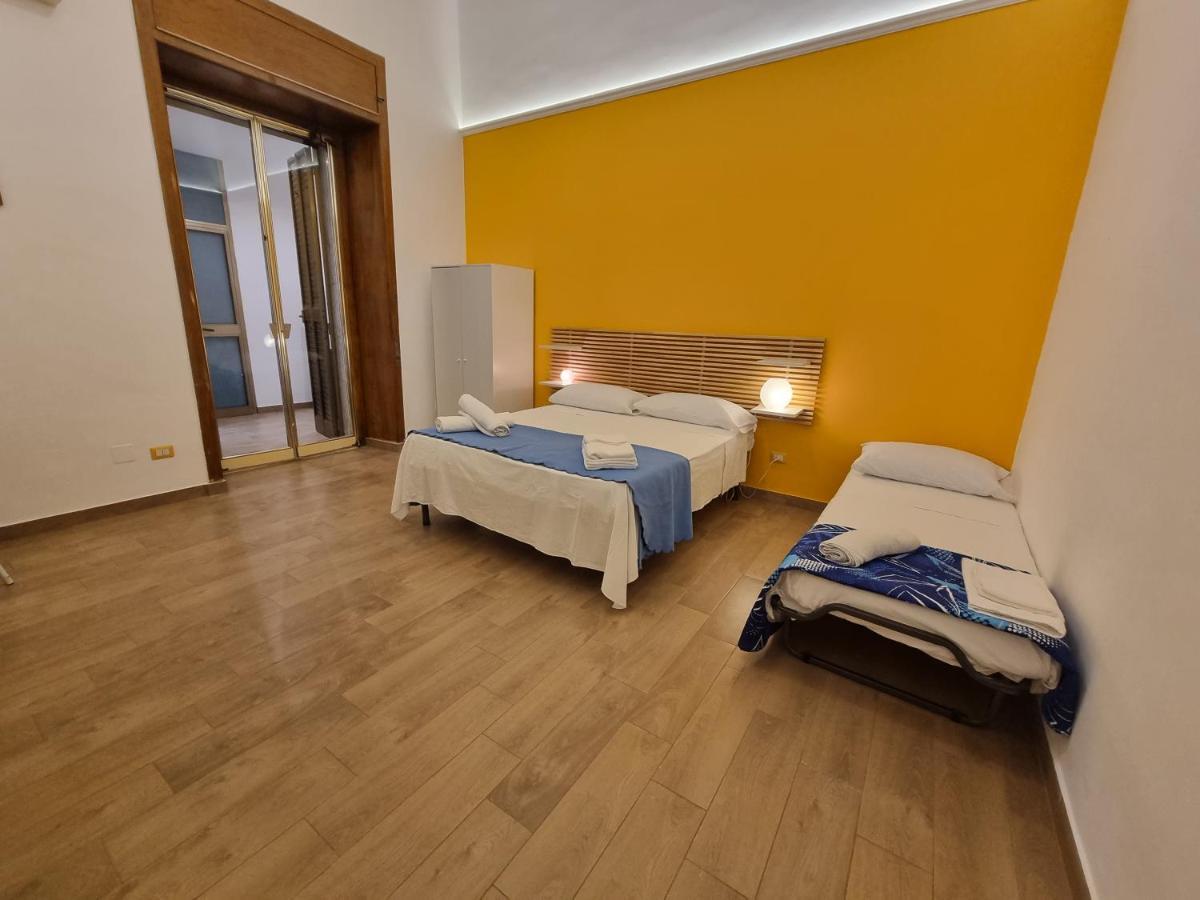 Il Nido Central Flat Барі Екстер'єр фото