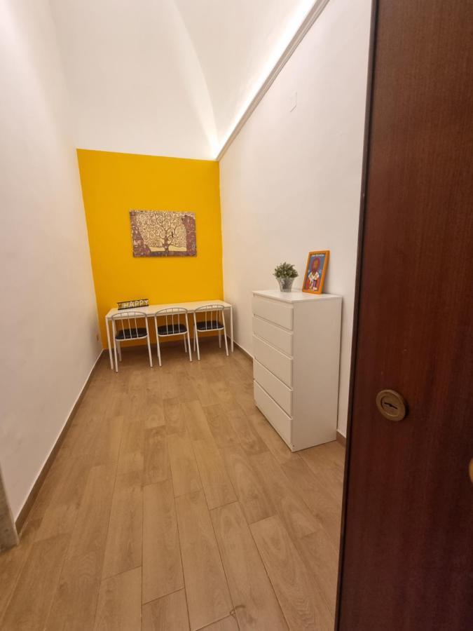 Il Nido Central Flat Барі Екстер'єр фото