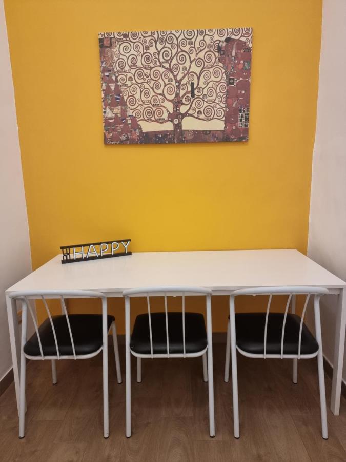 Il Nido Central Flat Барі Екстер'єр фото