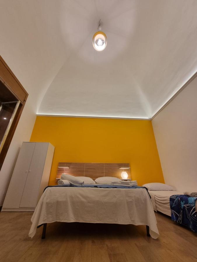 Il Nido Central Flat Барі Екстер'єр фото