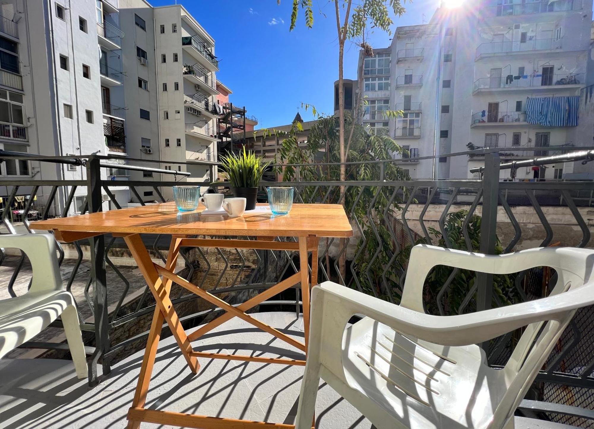 Il Nido Central Flat Барі Екстер'єр фото